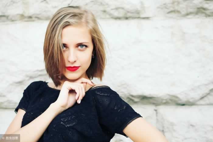 分手后挽回的时机选择与策略(图1)