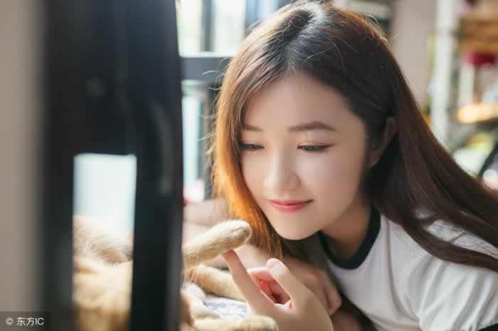 分手后有第三者，挽回关键在你自己的改变(图2)