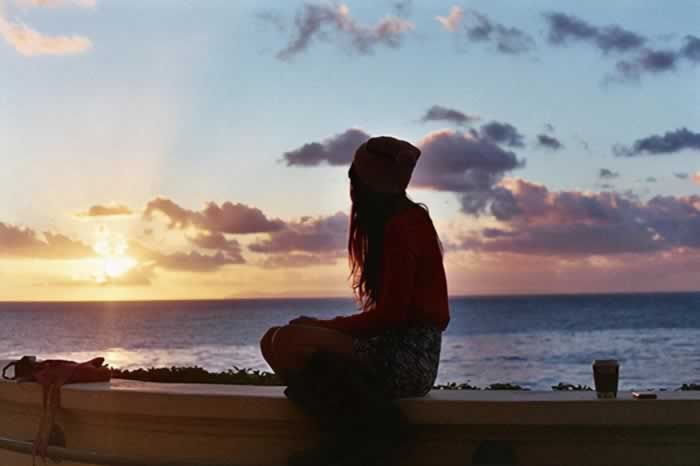 如何挽回前女友的心？关键在于理解和改变(图1)