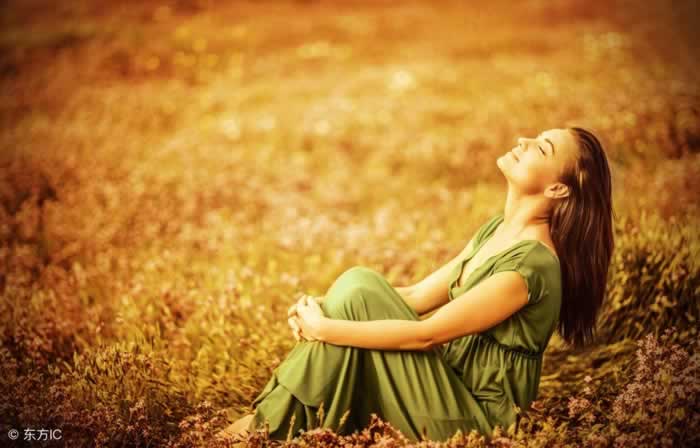 分手后最痛苦的不是失去，而是精神折磨(图1)