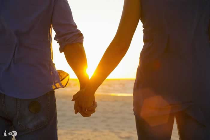 挽回前男友的四个巧妙方法，让他主动联系你(图3)