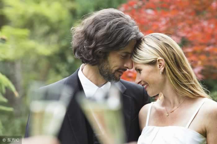 中年婚姻如何重拾激情与新鲜感(图1) 中年婚姻如何重拾激情与新鲜感(图1)