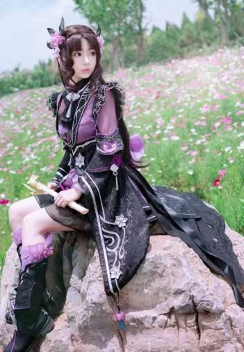 分手一年后还能挽回吗？如何重新赢回他的心(图1)