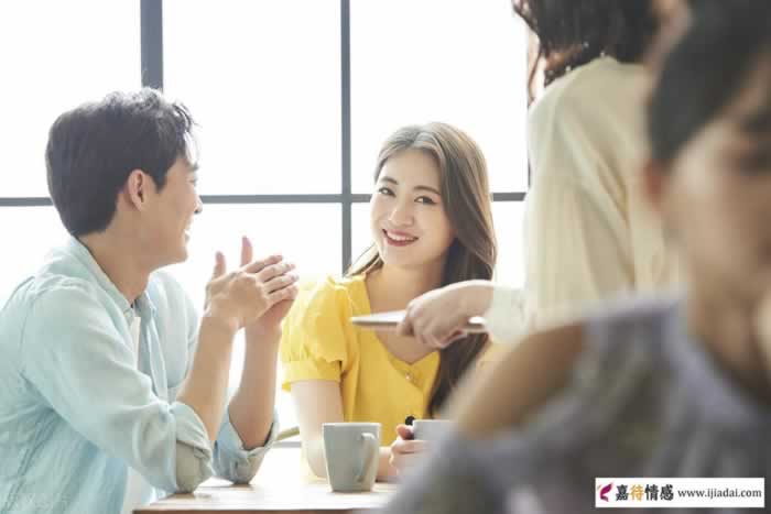 不爱你的男人通常有这3种表现，发现一条就该及时离开(图1)