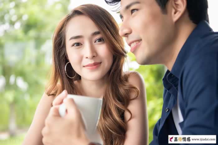 她不计较的3个细节，说明她真的爱你(图1)