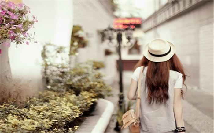 挽回感情：别让爱成为负担，学会调整心态和行为(图2)