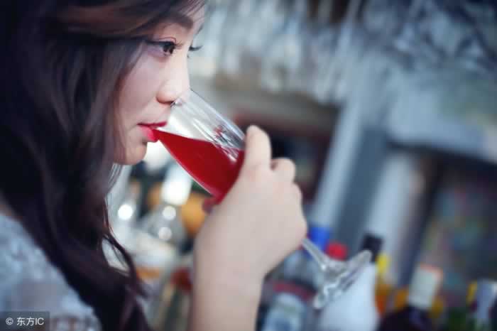 挽回感情的第一步：让对方看得起你的价值(图1)