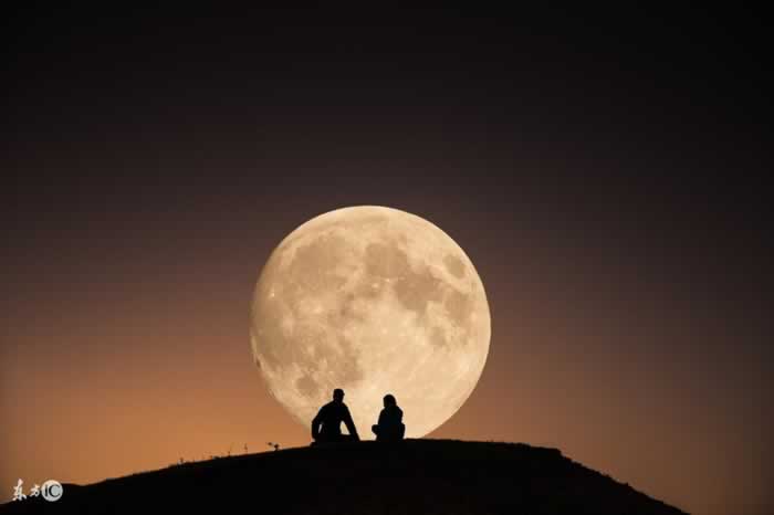 朋友圈也能撩人？挽回爱情的高逼格内容策略(图10)