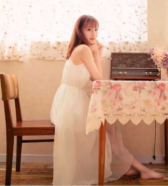 成年人的感情无奈：现实与心动的博弈(图1)