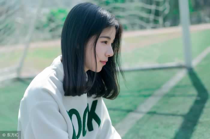 分手后心理变化的三大阶段与挽回策略(图1)