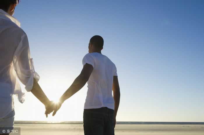 如何让他重新喜欢你？从改变自己开始(图2)