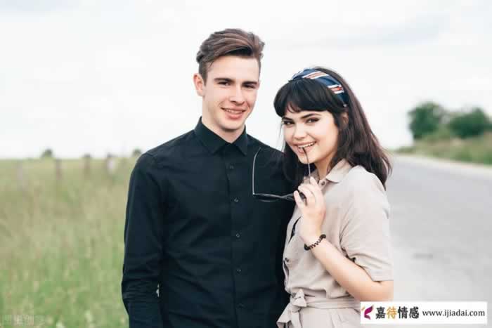 女人对你做这三件事，说明她已开始算计你(图4)