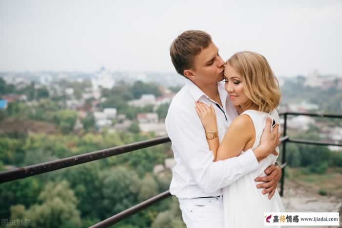 爱人与家人冲突如何抉择？智慧选择才是关键(图4)