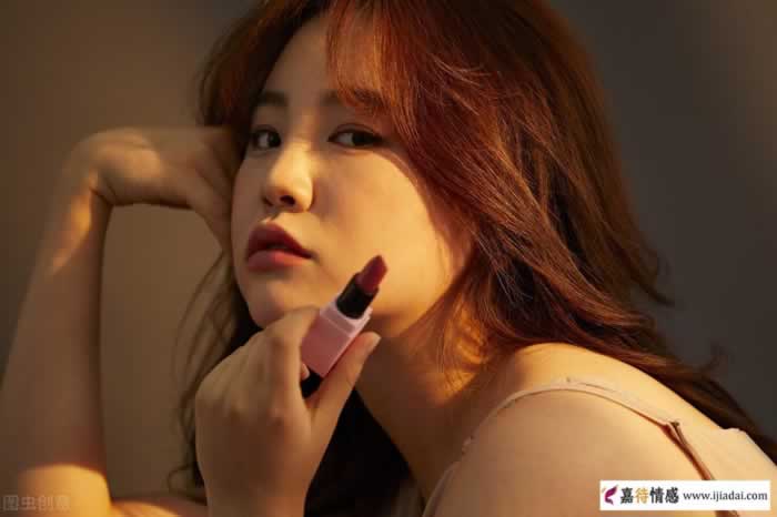 活得通透的女人，往往具备这三个关键品质(图1)