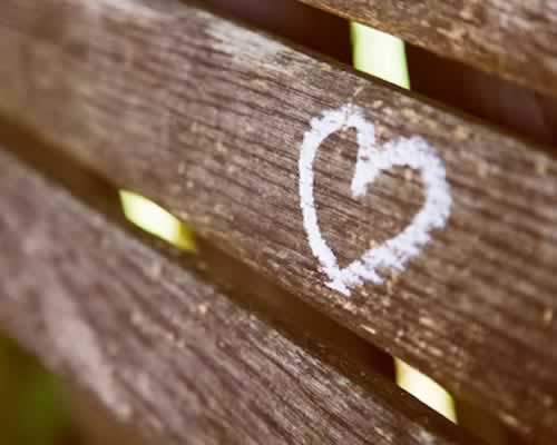 我爱你但他妈不同意，如何赢得准婆婆的认可？ - 顾觅佳偶婚恋网