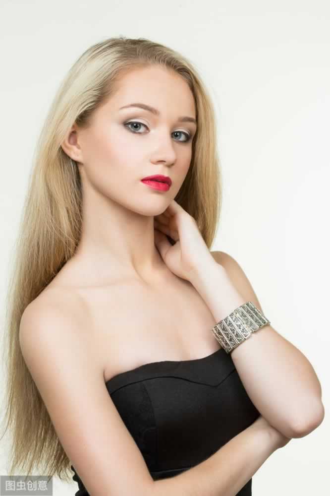 分手后不要强行挽回，学会理智面对感情的结束(图2)