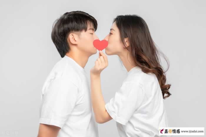 女人对你不感兴趣，这三个表现很关键(图2)