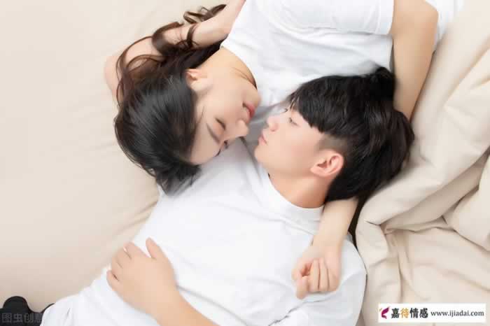 女人对你不感兴趣，这三个表现很关键(图1)