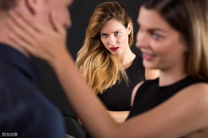 挽回感情时这三样东西千万不能有(图1)