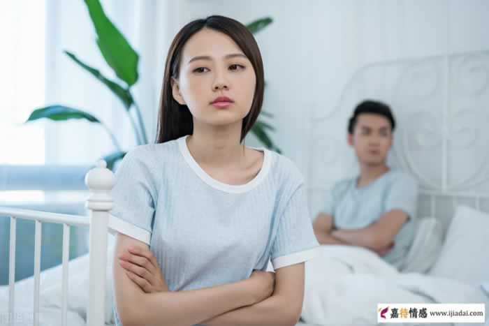 婚姻破裂的3种男人特征，别让理想和自私毁了感情(图4)