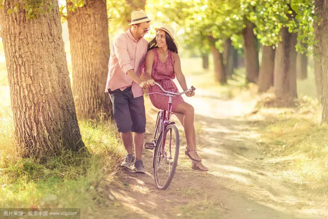 挽回感情：别把对手想得太强大，找回自信才是关键(图1)