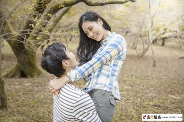 真正爱你的情人，微信聊天常用这些暖心开场白(图4)