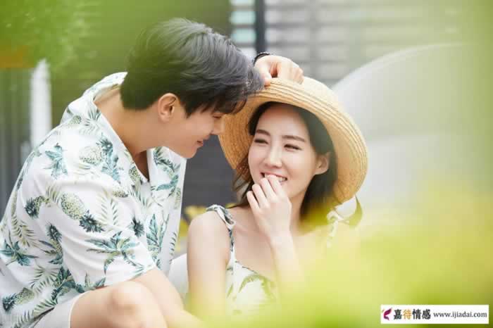 为什么有些女人甘愿做男人的情人？背后真相令人深思(图2)