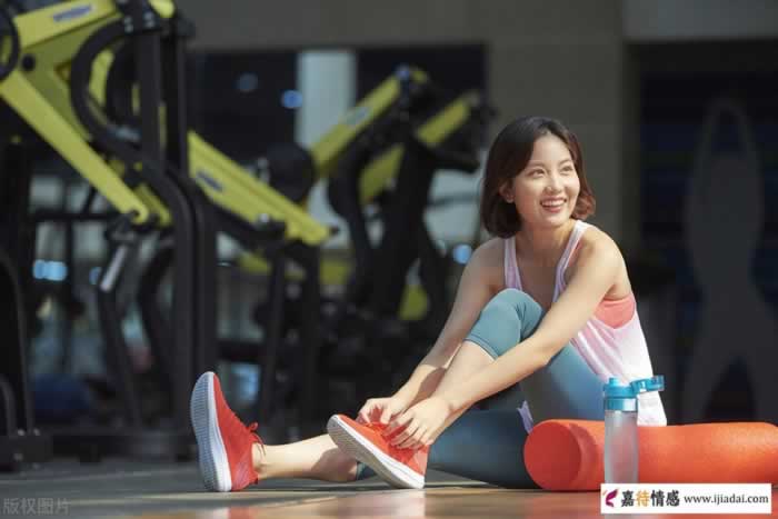 男人这三方面管你，其实是深爱的表现(图2)