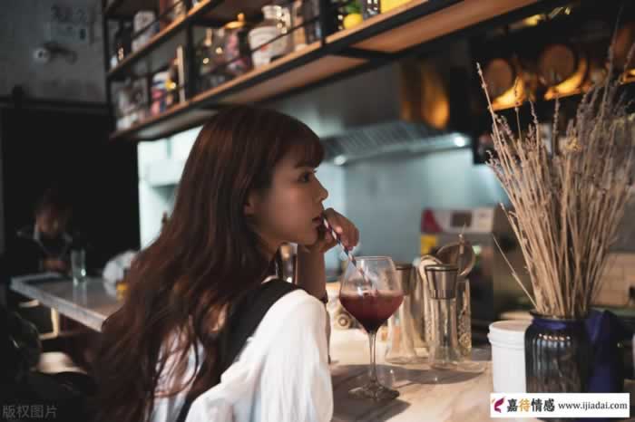 男人这三方面管你，其实是深爱的表现(图4)