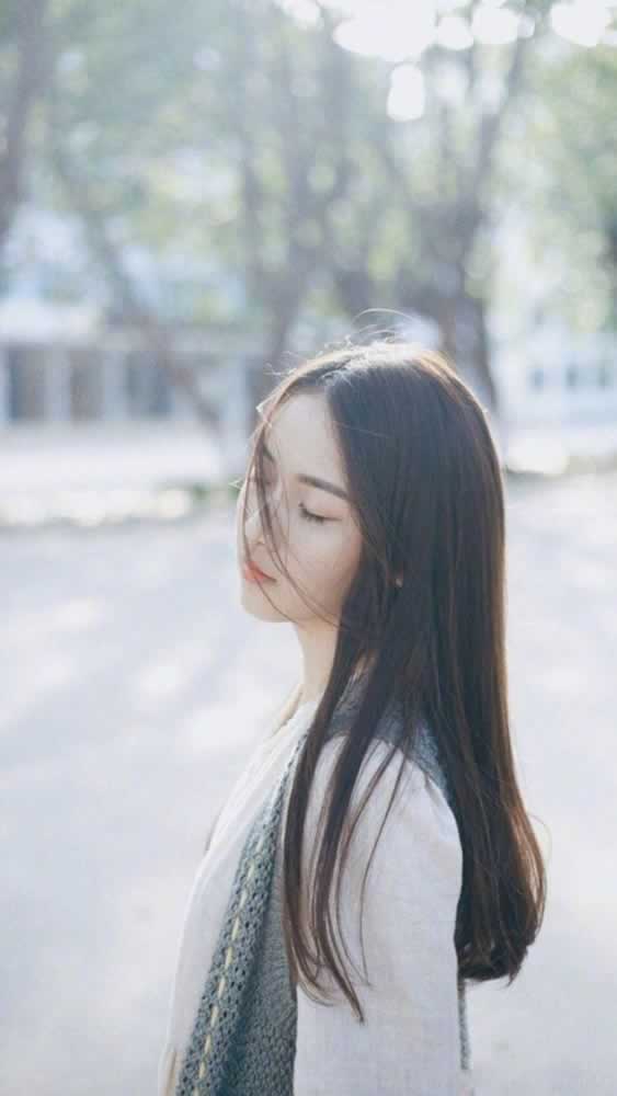 如何通过神秘感和魅力挽回前任的心(图2)