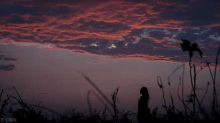 相恋8年也不值得为他去死,何况是这样一个男人(图2) 相恋8年也不值得为他去死,何况是这样一个男人(图2)