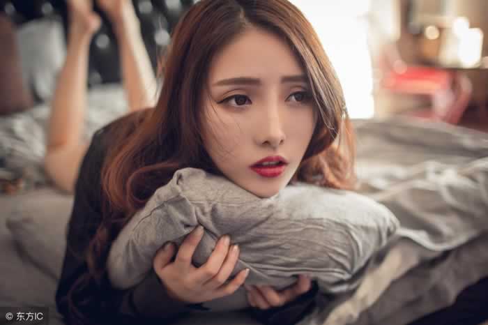 男人再爱一个女人，这三件事，打死都不会做(图1)