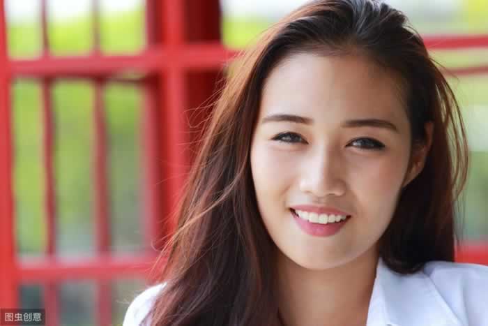 分手后，如何让前任心甘情愿等你？(图2)