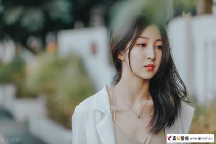 为什么你决定离开他却始终离不开｜情感解脱实用指南(图1)