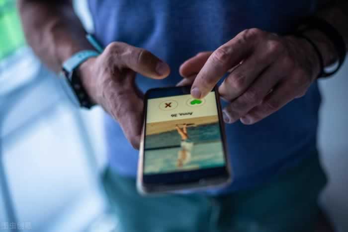 与不成熟爱人相处的应对策略｜情感成熟度提升指南(图3)