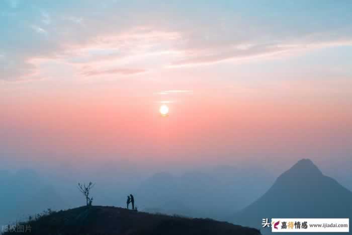 结婚后男人变麻木？3招秘术助你重燃爱情火花｜婚姻修复实用指南(图2)