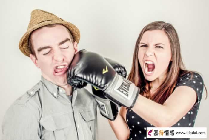 低位挽回的四个表现｜原配这样做是在助长男人出轨(图1)