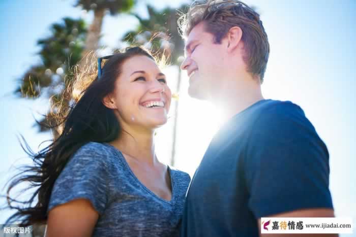 女人这4个行为易激发男人危机感｜情感关系实用指南(图2)