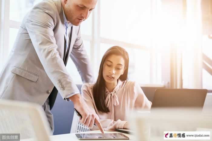 中年男人这些行为易让女人动心｜情感实用指南(图1)