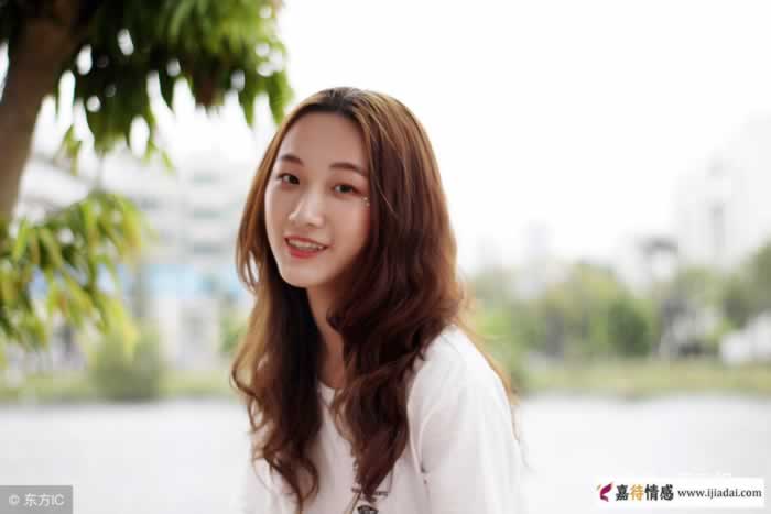 戴绿帽子的真实体验与心理挣扎｜情感困境全攻略(图3)