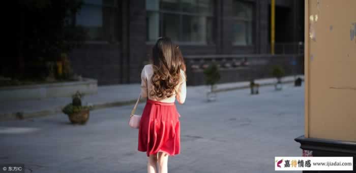 男人是否在意你？3个表现告诉你答案｜情感实用指南(图1)