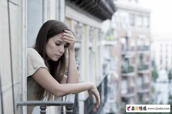 如何判断女性是否单身？实用指南全攻略(图1)