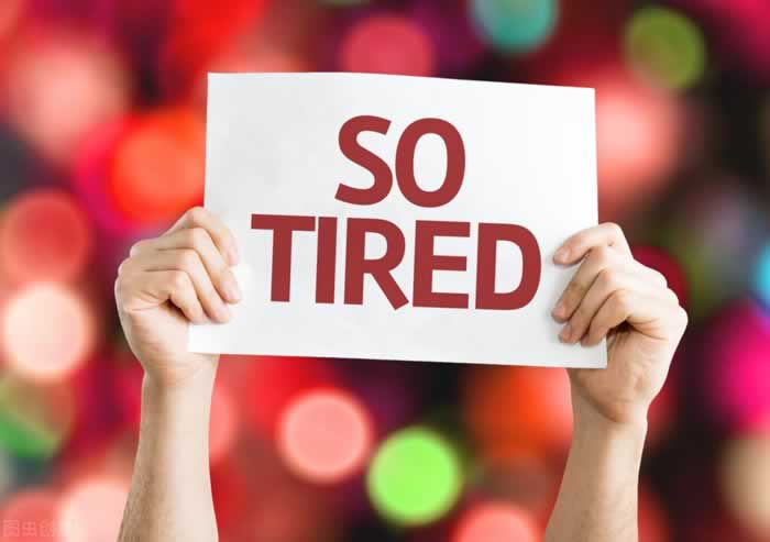 前男友说太累想做朋友？复合可能性大吗｜情感挽回攻略(图1)