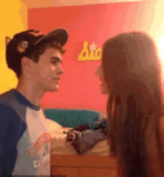 分手后前男友说不知喜欢啥女生？挽回核心技巧全攻略(图2)