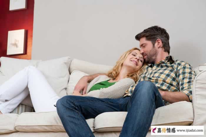 想知道女人心里有没有你的位置，看她这些表现心里就有答案了全攻略(图2)