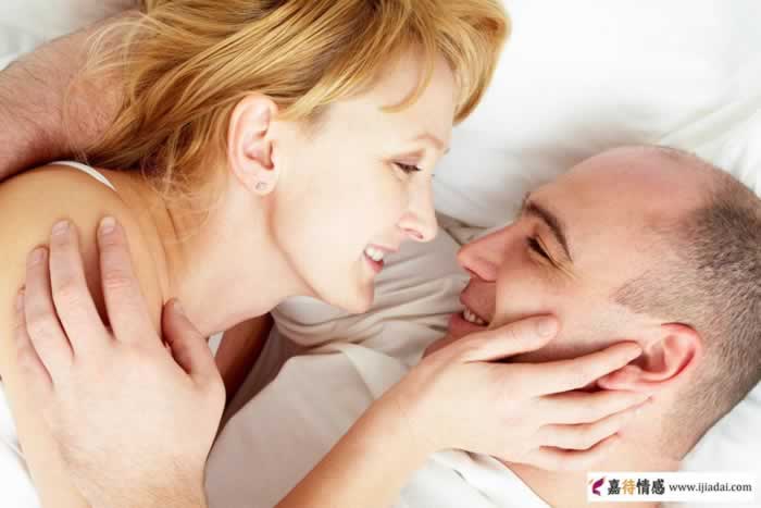 男人中年想遇哪种女人｜实用指南(图1)