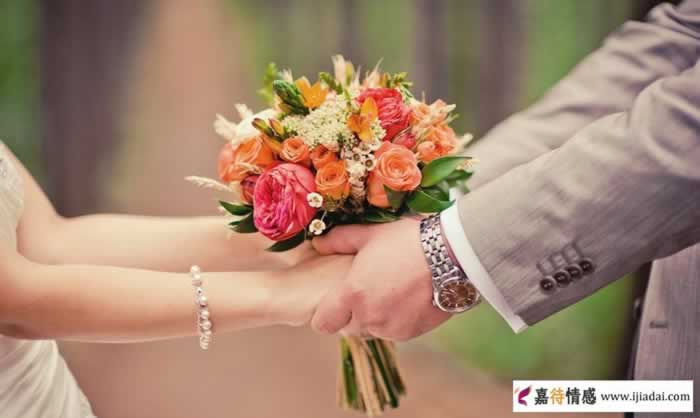 婚姻为何突然想离婚？实用指南(图1)