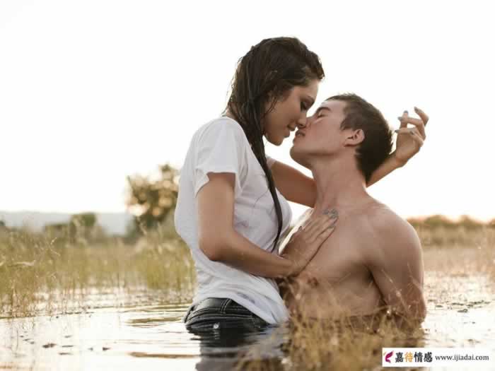 离婚不离家女人图什么？40岁女人现实答案(图1)