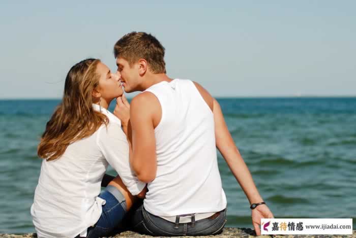 爱你的女人和玩你的女人有什么区别｜三个细节看透真心(图1)