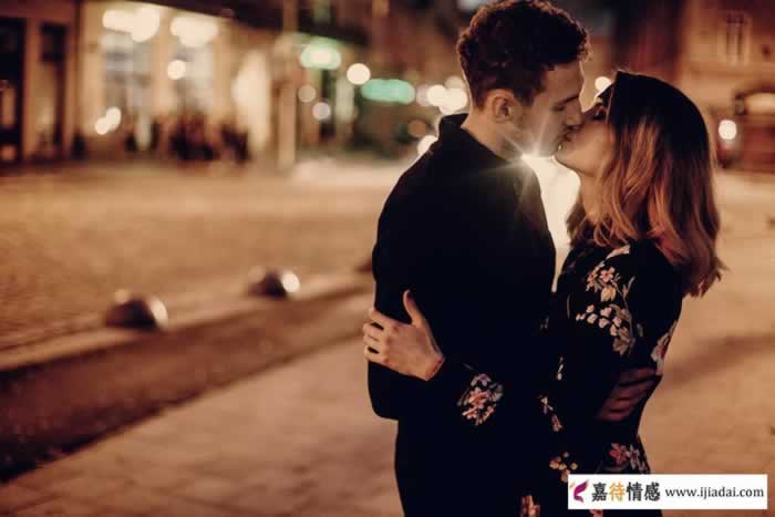 见不得光的爱情：男人和女人谁的代价更大？(图3)